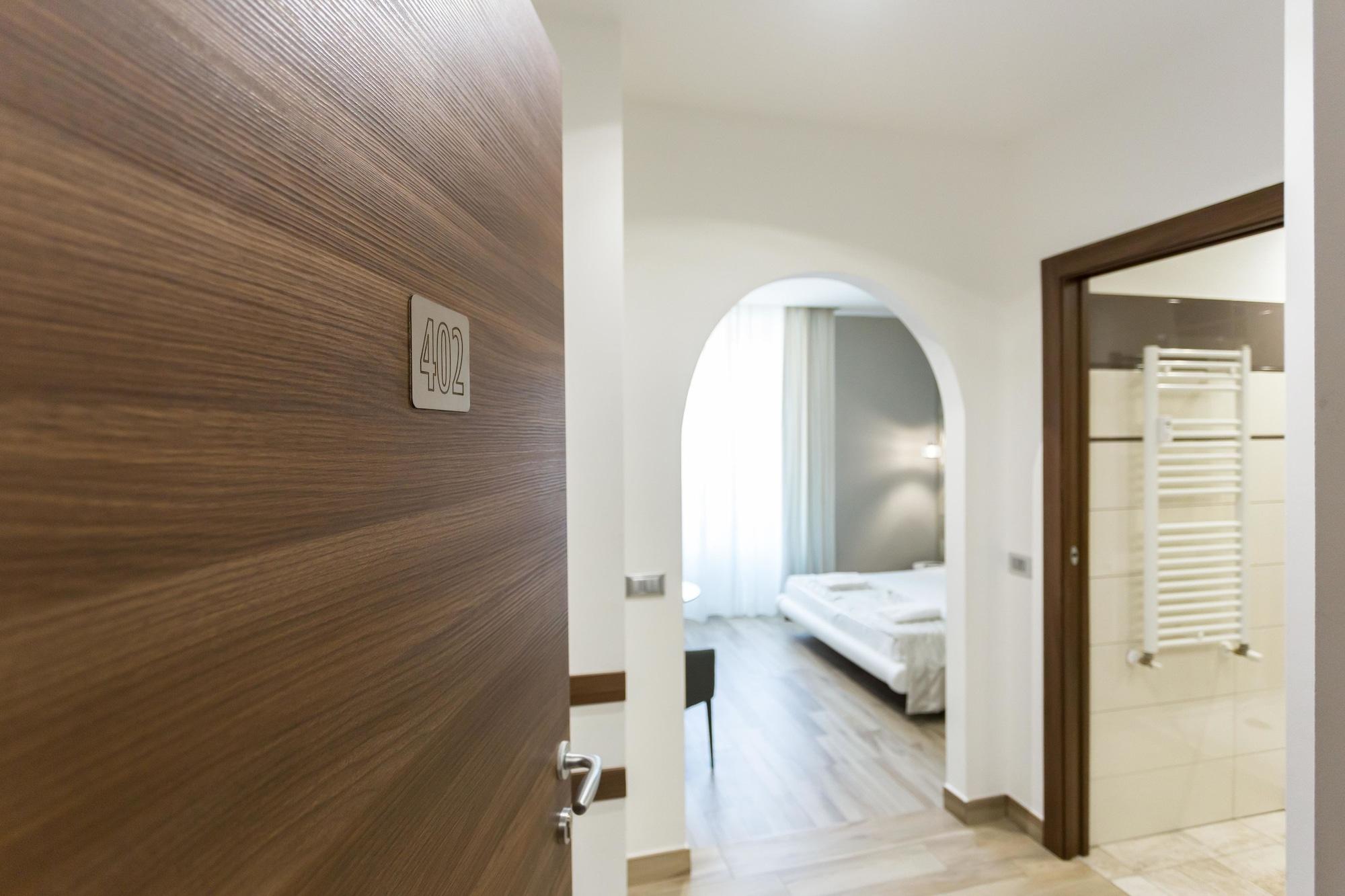 Aparthotel Durini Milan Luaran gambar