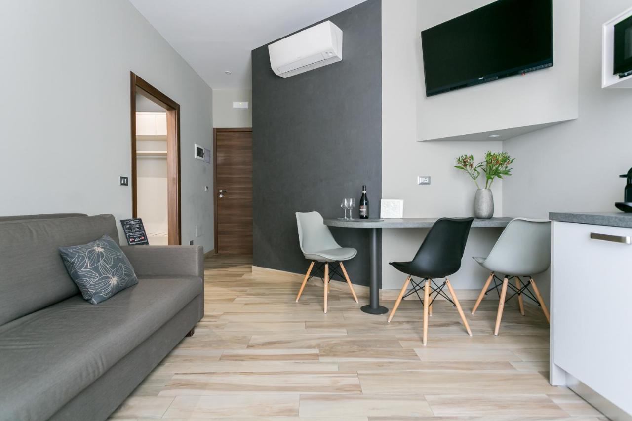 Aparthotel Durini Milan Luaran gambar