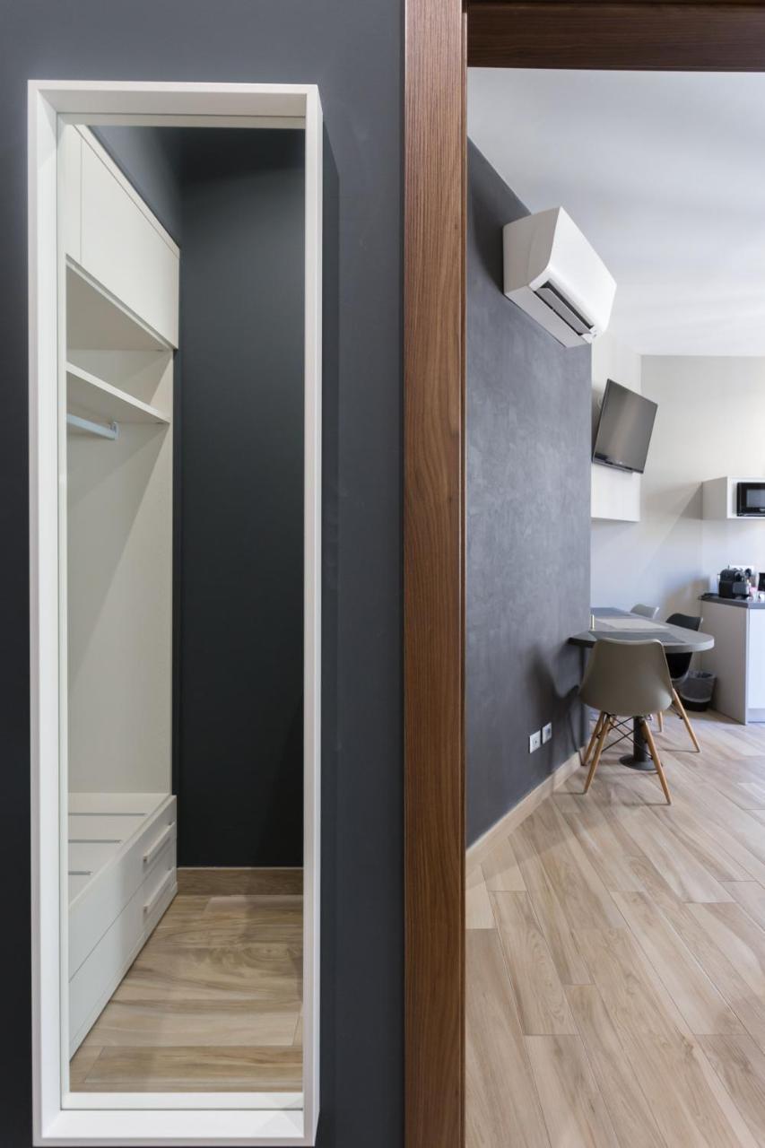 Aparthotel Durini Milan Luaran gambar