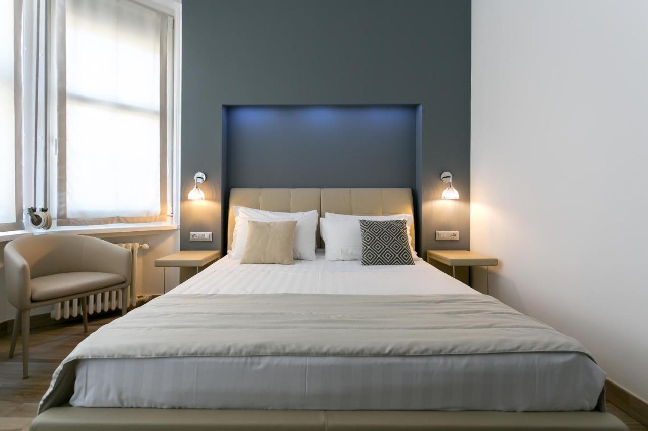 Aparthotel Durini Milan Luaran gambar